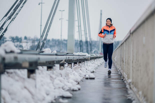 Травматолог Рязанцев: неправильный бег сравним с 8000 ударами по коленям