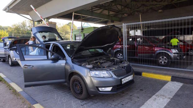 Минтранс хочет значительно сократить время проверки транспорта на границе