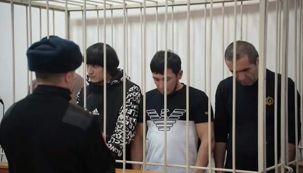 В Астрахани осудили группу нелегальных мигрантов и их пособника – гражданина России