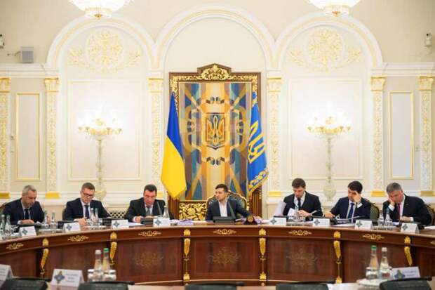 Санкции СНБО обеспечивают необходимый уровень страха для украинских элит – Фесенко