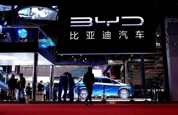 Китайская BYD стала лидером продаж электромобилей в мире