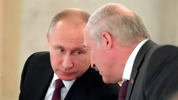 Лукашенко заявил, что у него с Путиным вечный спор по поводу погоды