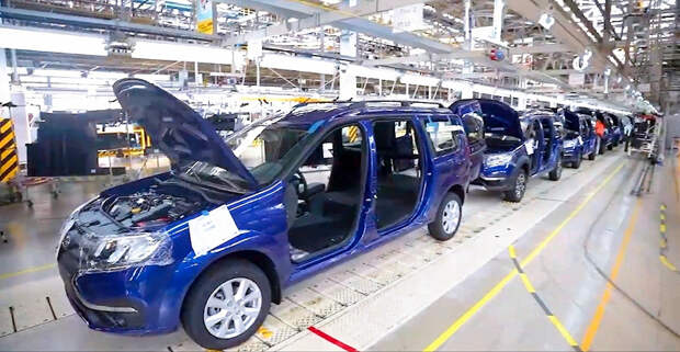 АвтоВАЗ сильно урезает производство Lada Largus