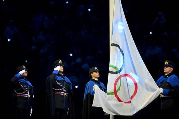 Церемония открытия зимних Олимпийских игр в Италии