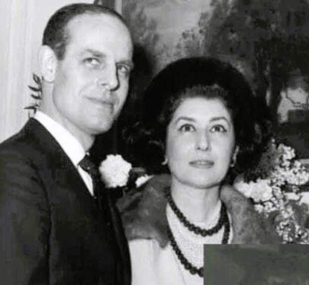 Принцесса Нилюфер со вторым мужем Эдвардом Поупом