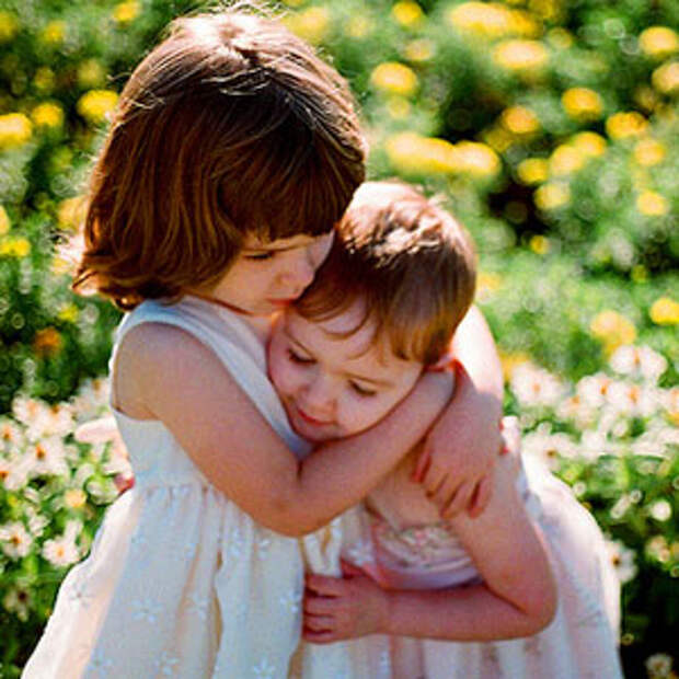http://www.taraskina-mama.ru/wp-content/uploads/2009/05/detki-na-prirode.jpg