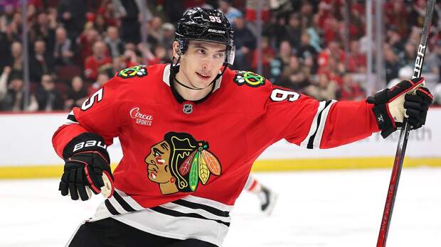 Михеев прервал 8-матчевую безголевую серию, забив «Каролине» гол в меньшинстве