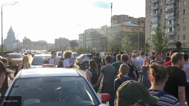 РИА Новости сообщили, что слух о задержании их сотрудников является ложью либеральных СМИ