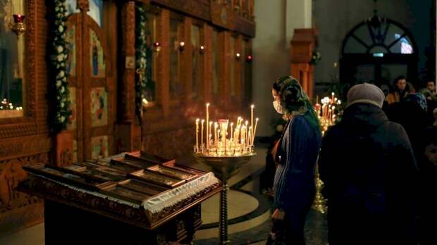 Когда Вселенская мясопустная родительская суббота в 2022 году и как правильно поминать умерших? 