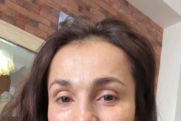 Певица Сати Казанова опубликовала селфи без макияжа и фильтров