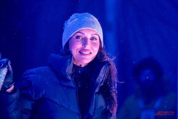 Певица Алсу призналась, что молится перед выходом на сцену