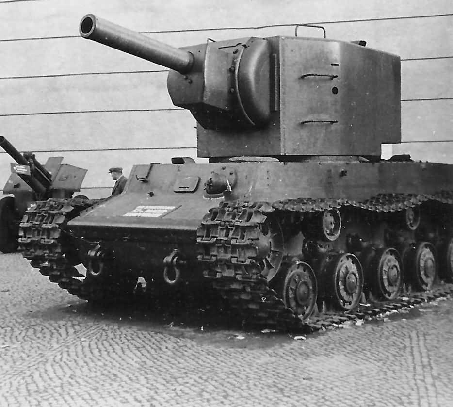 Забытый танк убийца "КВ-2" Монстр весом 52 тонны