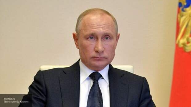 Путин поддержал инициативу распространения программ господдержки на волонтеров России