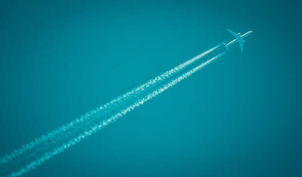 Самолет загорелся в нижегородском аэропорту 1 мая