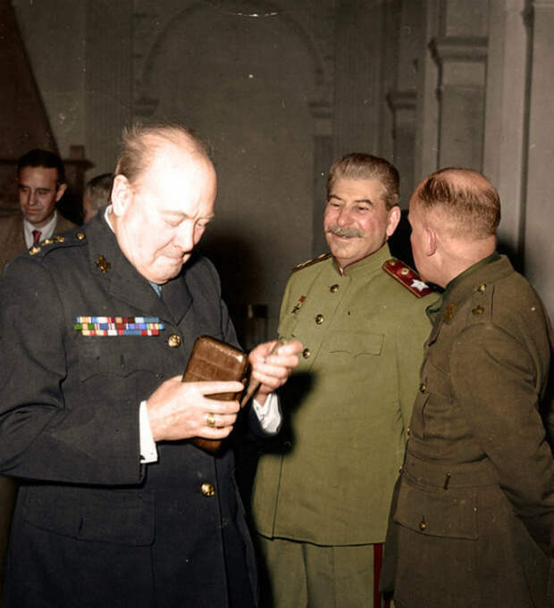 Черчилль, Сталин