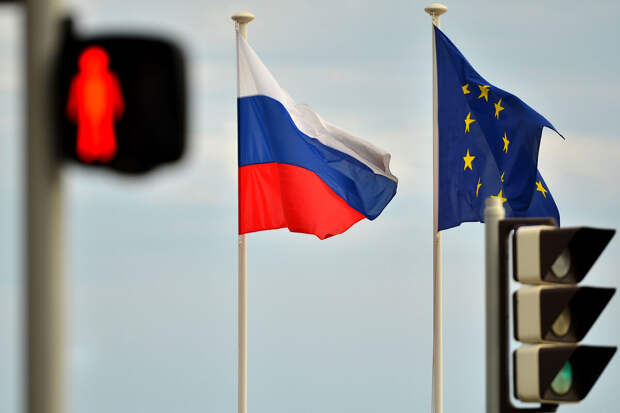 Reuters: Нидерланды и Франция предложили вводить глобальные санкции за помощь РФ