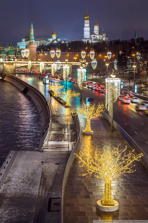 Москворецкая набережная