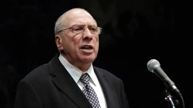 Александр Михайлов назвал Сергея Юрского потрясающим артистом