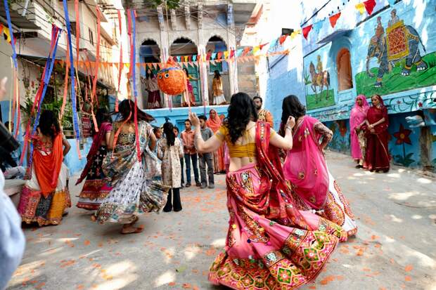 В кино стартует фильм «Королёк моей любви»: как любовь, добро и хурма побеждают зло и заставляют улыбаться