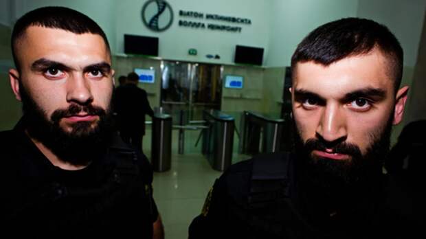 Хозяева жизни: охранники из Чечни уволены из вуза Биотеха за дерзкое поведение