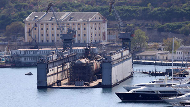 В Севастополе утонула подводная лодка