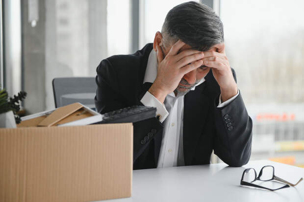 Консультант Русяев: о сокращении должны предупредить за два месяца