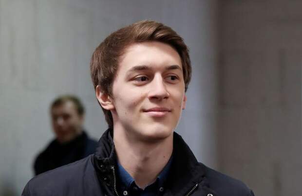 Студент Егор Жуков перед судебными слушаниями в Москве, 25 сентября 2019 года. REUTERS/Maxim Shemetov
