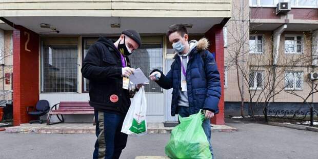 Волонтерами акции «Мы вместе» стали более 12 тыс москвичей. Фото: mos.ru Волонтерами акции «Мы вместе» стали более 12 тыс москвичей. Фото: mos.ru