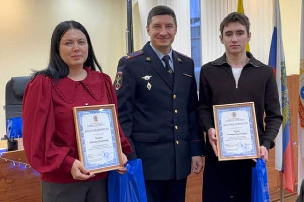 В Чувашии подростки спасли женщину от грабителя, забравшись в квартиру по трубе