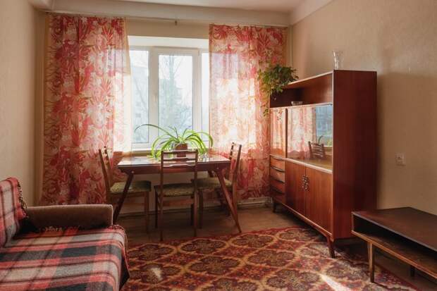 Бабкин вариант: 10 квартир с жутким интерьером из СССР — в них невозможно жить