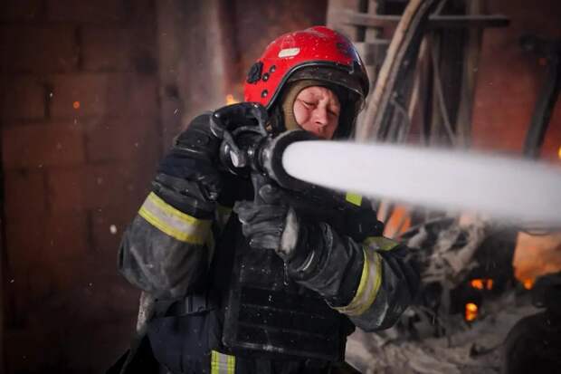 Волны комбинированных ударов: прилёты по целям в Киеве, Черкассах