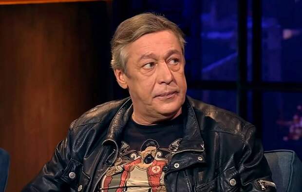 Скандальный актер Михаил Ефремов совершил смертельное ДТП Скандальный актер Михаил Ефремов совершил смертельное ДТП