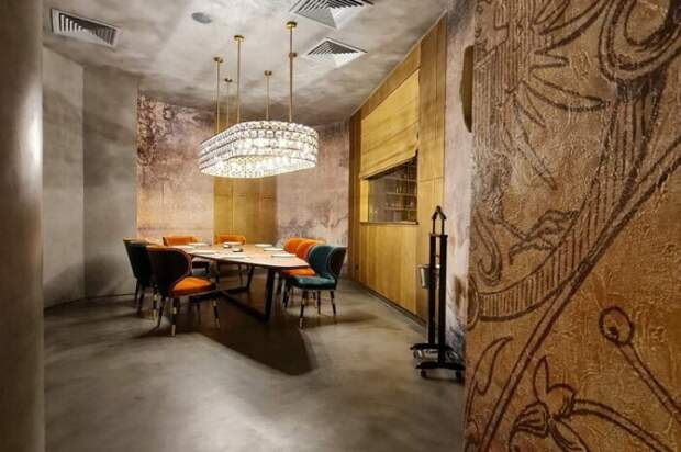 Зона столовой в одном из сьютов бутика-отеля (The Veil Hotel Astana, Казахстан). | Фото: tripadvisor.ru.