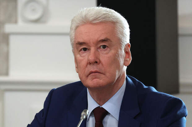 Собянин: тысячи москвичей находятся на передовой, помогают бойцам СВО