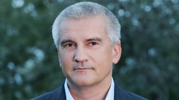 Глава Крыма Аксенов запретил проводить массовые развлекательные мероприятия на Новый год