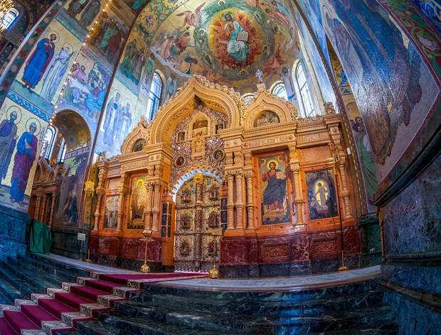 10 зданий Санкт-Петербурга, сногсшибательных ИЗНУТРИ (ФОТО)