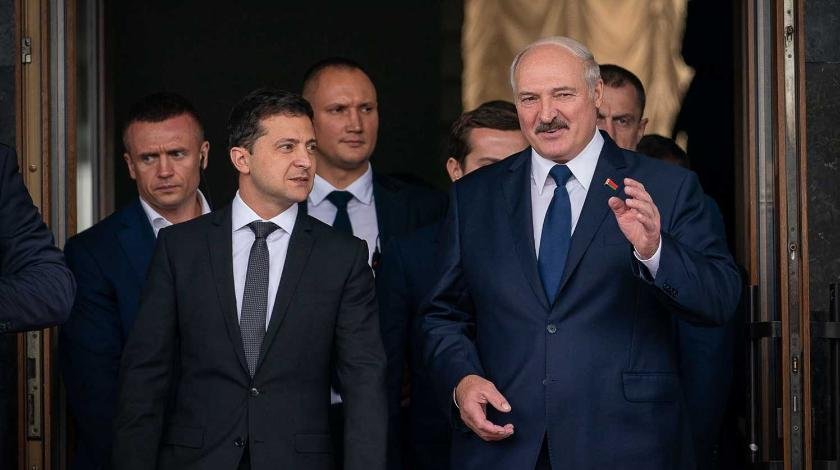 Как Зеленский плюнул в спину Лукашенко
