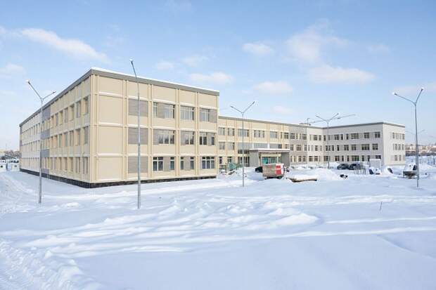 При поддержке «Единой России» в регионах построено 1714 школ