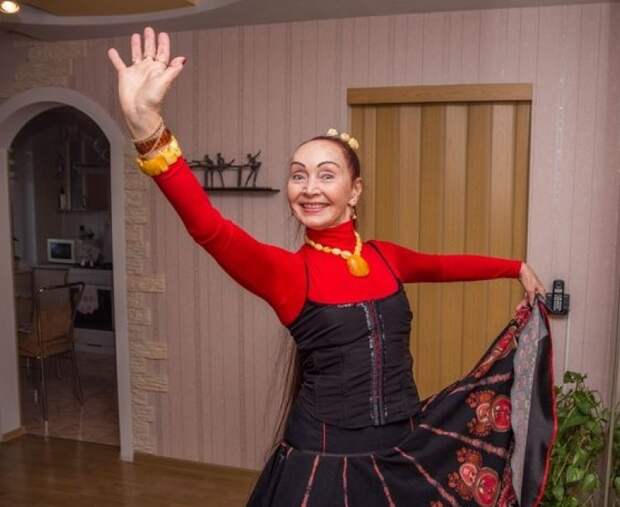 72-летняя жительница Белоруссии рассказала, почему выглядит гораздо моложе: секреты красоты