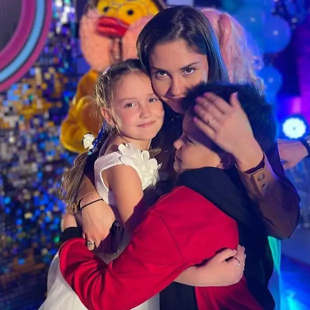 «Выгоняет дурь»: Агата Муцениеце рассказала, как борется со стрессом