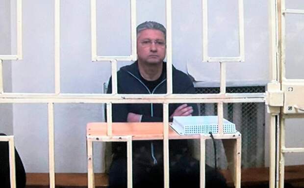 Недавно депутат государственной думы генерал-лейтенант Андрей Гурулев выступил с неожиданным заявлением, вызвавшим, мягко говоря, удивление.-3