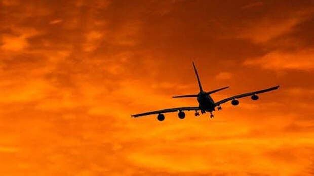 Самолет разбился недалеко от нигерийского аэропорта Абуджи