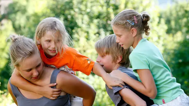 Омбудсмен Волынец рассказала о поддержке многодетных семей в России