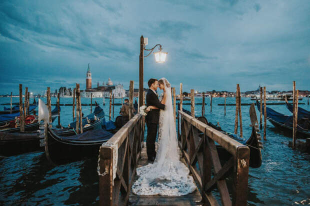 Свадьба в самом романтичном городе Италии – мечта любой девушки. Автор фотографии: (Natalie Watts) Натали Уоттс.