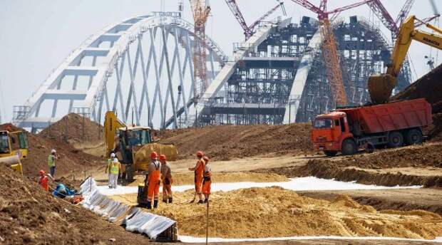 Киев увидел угрозу государственности в строительстве Крымского моста