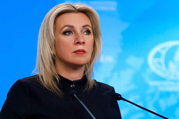 В МИД России захотели помочь Деду Морозу передать подарок Финляндии