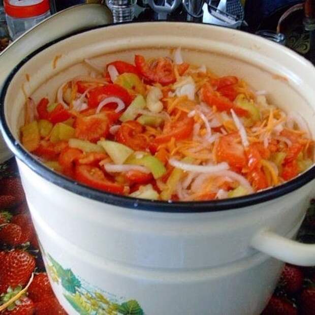 САЛАТ НА ЗИМУ “ОСТРЯК”