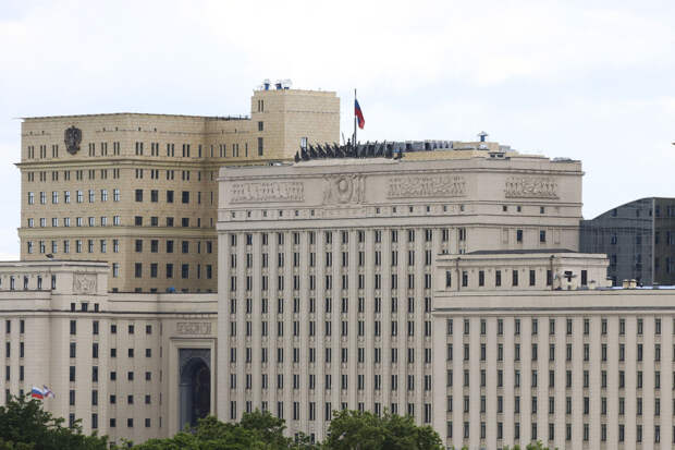 Почти 100 БПЛА уничтожили над регионами России