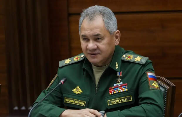 Глава Минобороны раскритиковал конструктора «Уралтрансмаша» за срыв сроков изготовления новой САУ