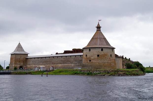 Шлиссельбург и крепость Орешек путешествия, факты, фото